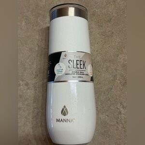 Manna Stylish White and Silver Insulated Tumbler